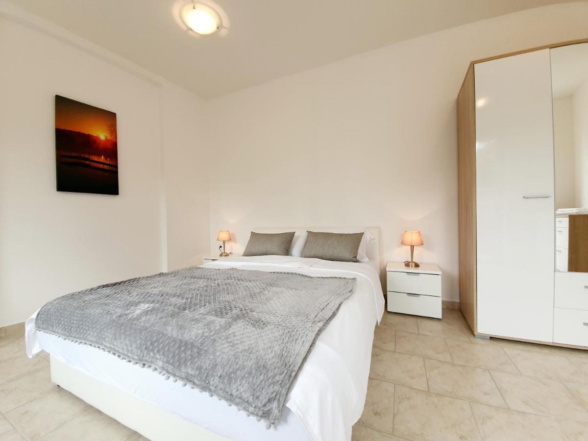 Apart Vela Aparthotel *